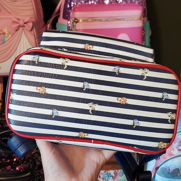 Loungefly finding nemo mini backpack